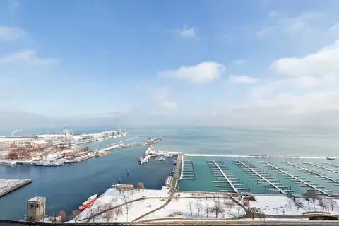 View/Area - 450 E Waterside Dr #2103, Chicago, IL 60601 photo 2 of 3