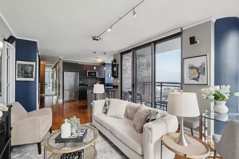 Living - 450 E Waterside Dr #2103, Chicago, IL 60601 photo 1 of 5