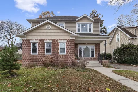 2047 Wilmette Ave, Wilmette, IL 60091