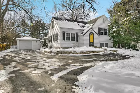 2933 183rd St, Homewood, IL 60430