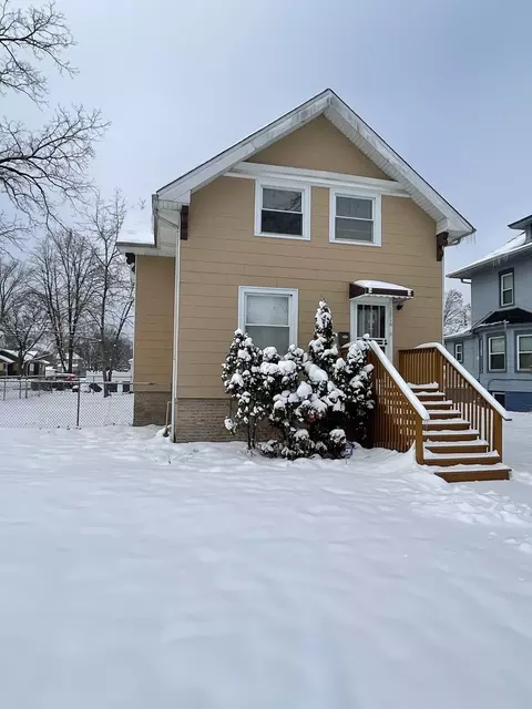 1516 S 6th Ave, Maywood, IL 60153