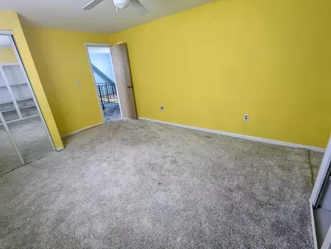 Bedroom - 3253 Bernice Rd, Lansing, IL 60438 photo 4 of 6