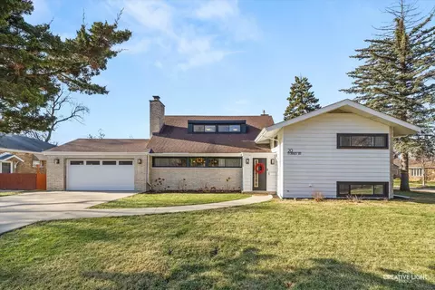 20 Forbes Rd, Riverside, IL 60546
