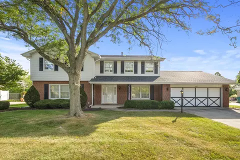 14417 Country Club Ln, Orland Park, IL 60462