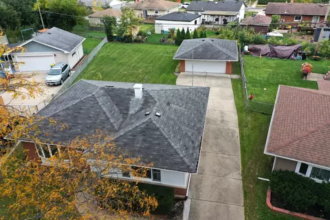 View/Area - 709 S Dennis Rd, Wheeling, IL 60090 photo 1 of 2
