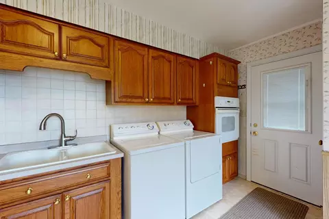 Other - 709 S Dennis Rd, Wheeling, IL 60090 photo 2 of 2