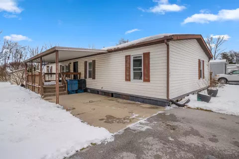 103 Apple Ln, Bourbonnais, IL 60914