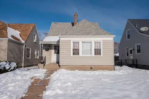 3504 E 112th St, Chicago, IL 60617