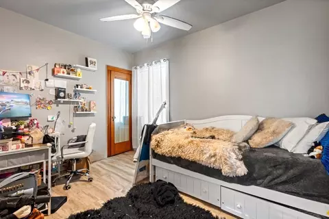 Bedroom - 4222 Prescott Ave, Lyons, IL 60534 photo 3 of 7