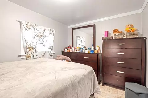 Bedroom - 4222 Prescott Ave, Lyons, IL 60534 photo 6 of 7