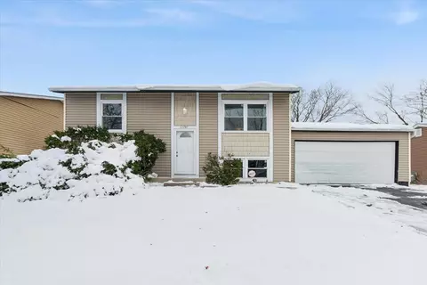 17781 Yale Ln, Country Club Hills, IL 60478