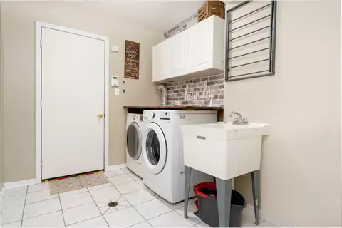 Other - 515 Edgewater Dr, Minooka, IL 60447 photo 2 of 6