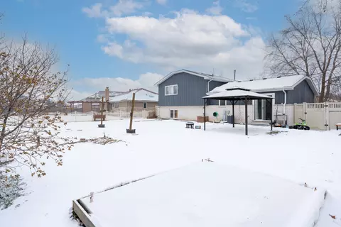 Other - 515 Edgewater Dr, Minooka, IL 60447 photo 5 of 6