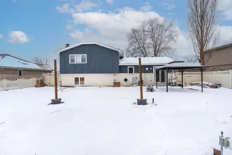 Other - 515 Edgewater Dr, Minooka, IL 60447 photo 4 of 6