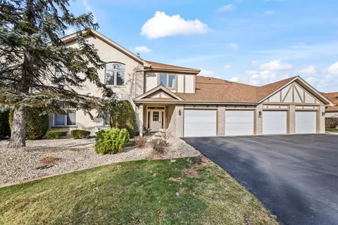 6508 Pine Trail Ln #4, Tinley Park, IL 60477