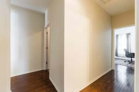 Entry Way - 731 Slate Run, Elgin, IL 60124 photo 5 of 9