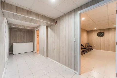 Entry Way - 731 Slate Run, Elgin, IL 60124 photo 9 of 9
