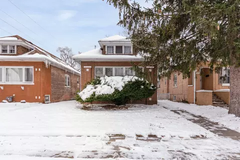 99 Bellwood Ave, Bellwood, IL 60104
