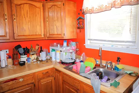 Kitchen - 15634 Ridgeway Ave, Markham, IL 60428 photo 2 of 3