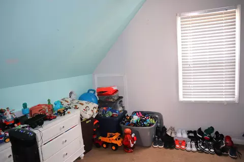 Bedroom - 15634 Ridgeway Ave, Markham, IL 60428 photo 5 of 6