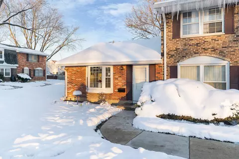 1837 Mckool Ave, Streamwood, IL 60107