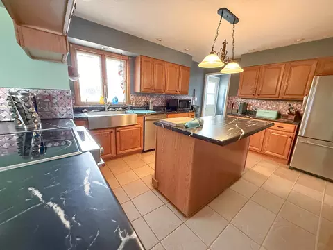 Kitchen - 20172 Prophet Rd, Prophetstown, IL 61277 photo 2 of 5