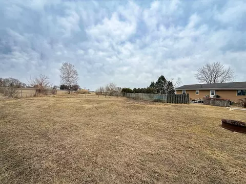 Exterior - 20172 Prophet Rd, Prophetstown, IL 61277 photo 5 of 11
