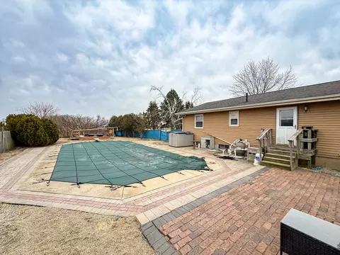 Exterior - 20172 Prophet Rd, Prophetstown, IL 61277 photo 3 of 11