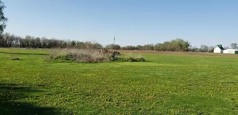 Exterior - 20172 Prophet Rd, Prophetstown, IL 61277 photo 7 of 11