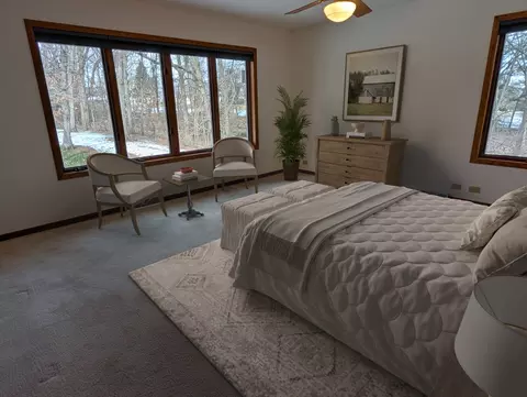 Bedroom - 684 Sioux Dr, Freeport, IL 61032 photo 3 of 4