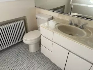 Bath - Undisclosed, Chicago, IL 60643 photo 3 of 8
