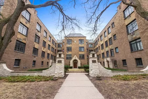 730 Noyes St #K3, Evanston, IL 60201