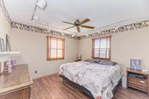 Bedroom - 2402 Chestnut Ln, Morris, IL 60450 photo 3 of 5