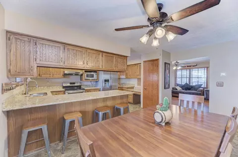 Other - 2402 Chestnut Ln, Morris, IL 60450 photo 2 of 8
