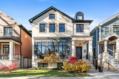 3336 N Oakley Ave, Chicago, IL 60618