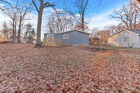 Exterior - 38323 N 3rd Ave, Spring Grove, IL 60081 photo 5 of 6