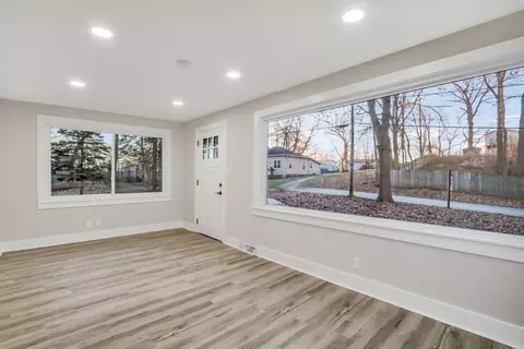 Living - 38323 N 3rd Ave, Spring Grove, IL 60081 photo 4 of 6
