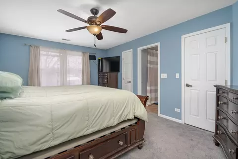 Bedroom - 2010 Primrose Dr, Plainfield, IL 60586 photo 2 of 4