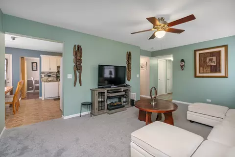 Living - 2010 Primrose Dr, Plainfield, IL 60586 photo 2 of 3