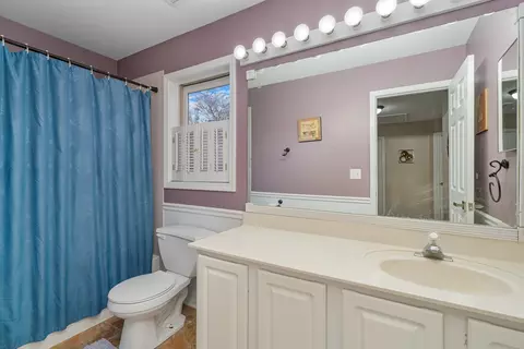 Bath - 2010 Primrose Dr, Plainfield, IL 60586 photo 4 of 4