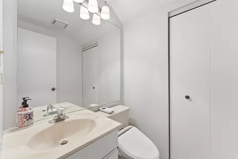 4564 Topaz Dr, Hoffman Estates, IL 60192 photo 15