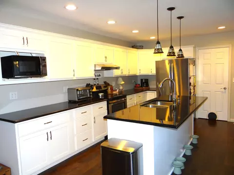 Kitchen - 809 Douglas St, Morris, IL 60450 photo 1 of 4
