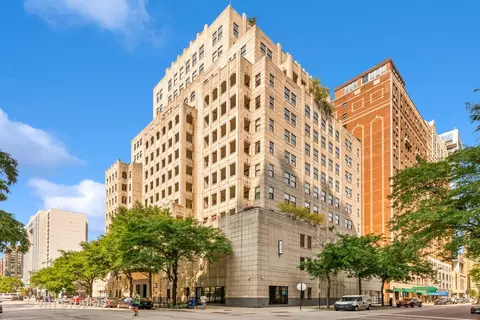 1155 N Dearborn St #406, Chicago, IL 60610