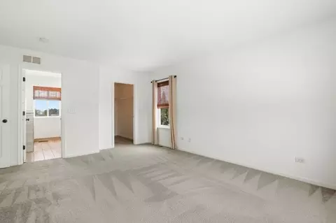 Bedroom - 2015 Brunswick Dr, Plainfield, IL 60586 photo 1 of 4