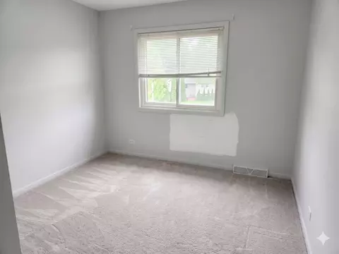 Bedroom - 406 Assembly Dr, Bolingbrook, IL 60440 photo 2 of 4