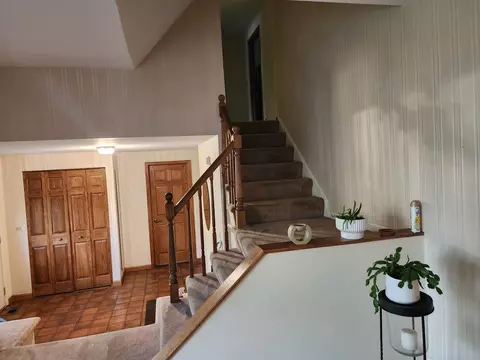 Entry Way - 406 Assembly Dr, Bolingbrook, IL 60440 photo 2 of 2