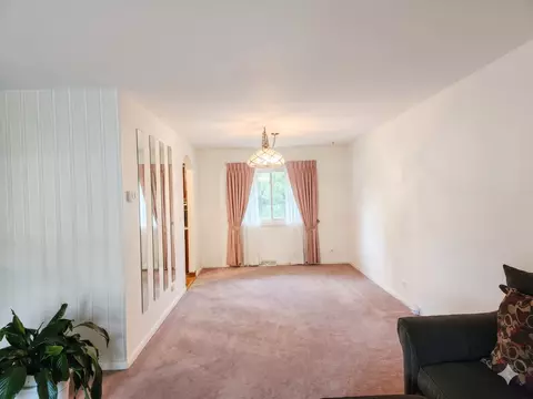 Living - 406 Assembly Dr, Bolingbrook, IL 60440 photo 3 of 5