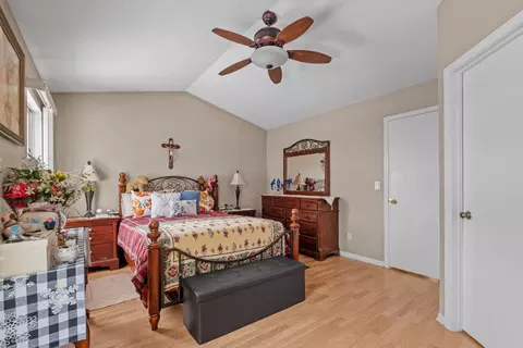 Bedroom - 14064 Denton Ct, Plainfield, IL 60544 photo 4 of 5