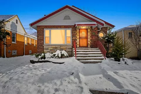 9923 S Claremont Ave, Chicago, IL 60643