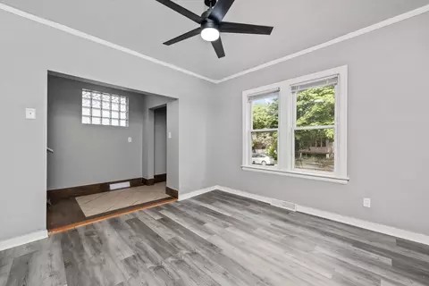 Living - 27 E 117th Pl, Chicago, IL 60628 photo 1 of 5